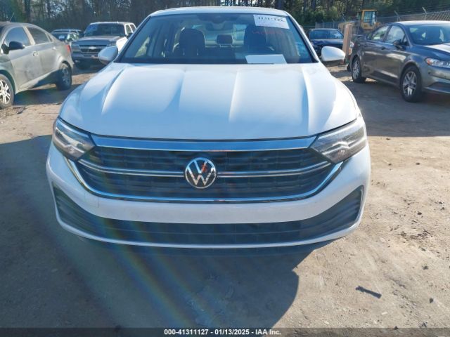 3VW5M7BU5RM002451 Volkswagen Jetta