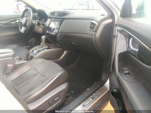 Nissan Rogue 2019 5N1AT2MV9KC727230 Image 5