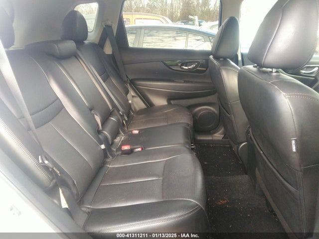 Nissan Rogue 2019 5N1AT2MV9KC727230 Image 8