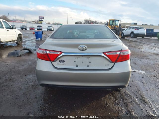 4T1BF1FK1HU686149 Toyota Camry