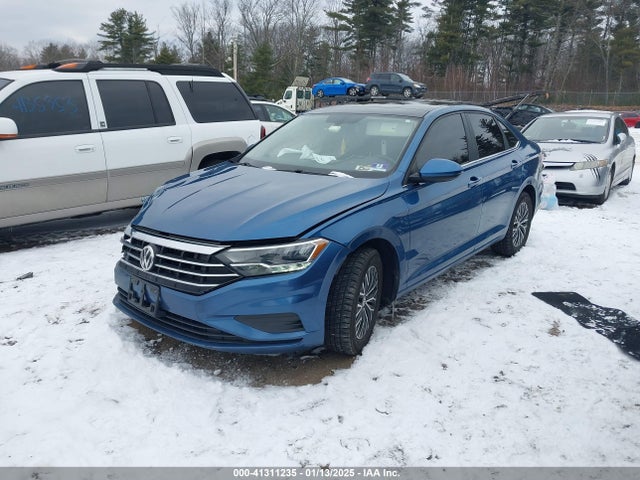 Volkswagen 1.4 tsi 2019 3VWC57BU1KM155550 Image 2