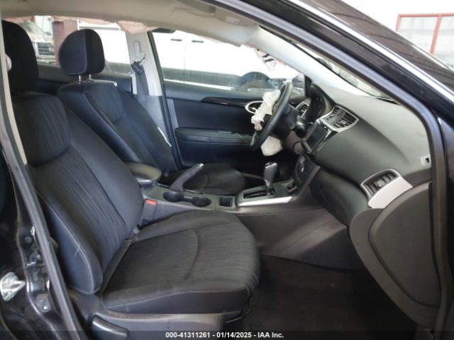 3N1AB7AP4KY235029 Nissan Sentra
