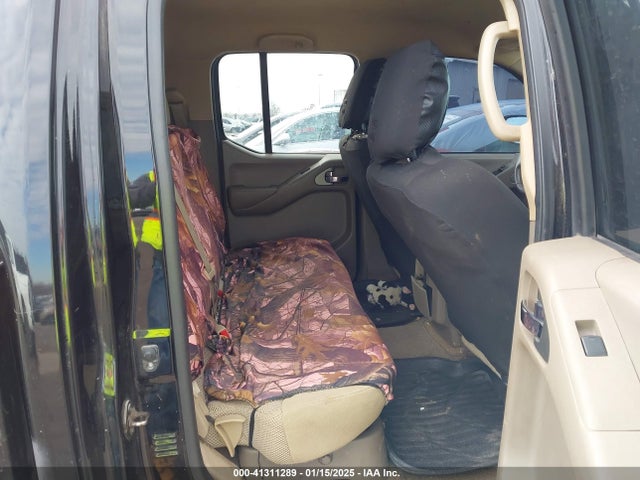 1N6AD0EV8FN745911 Nissan Frontier Sv