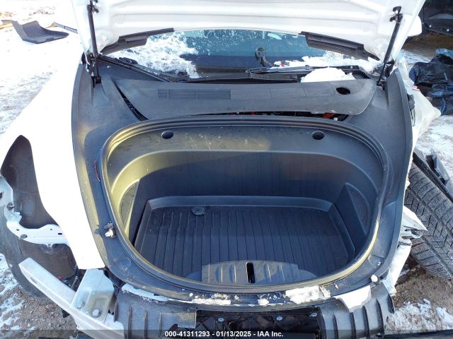 5YJ3E1EC8PF603457 Tesla 2023