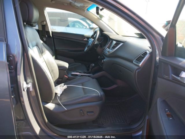 KM8J33A46HU432042 Hyundai Tucson Se Plus