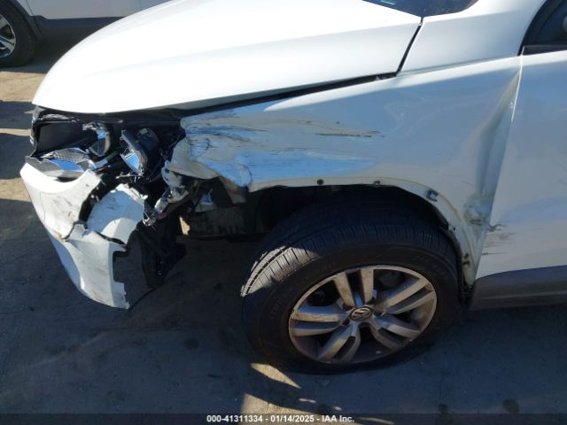 WVGAV7AX3FW609921 Volkswagen TIGUAN S
