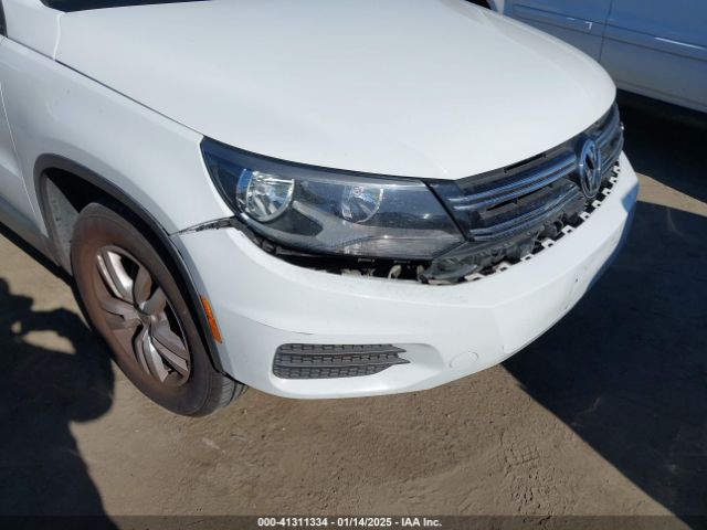 WVGAV7AX3FW609921 Volkswagen TIGUAN S