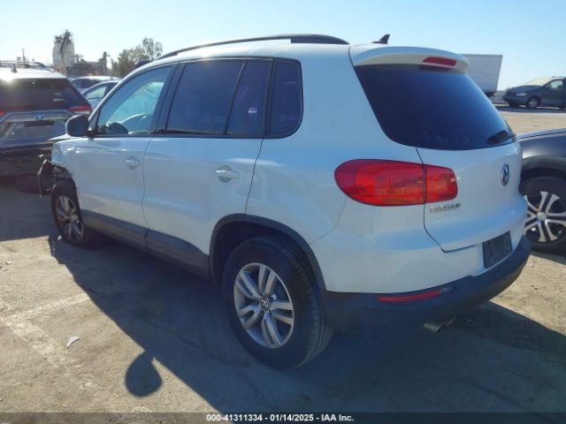 WVGAV7AX3FW609921 Volkswagen TIGUAN S