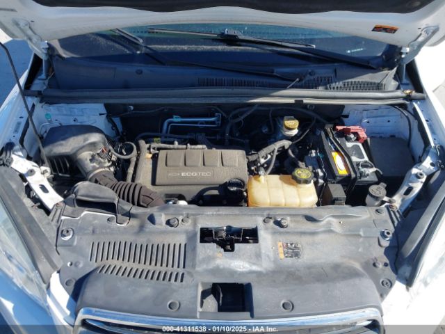 3GNCJNSB8GL128819 Chevrolet Trax 1ls