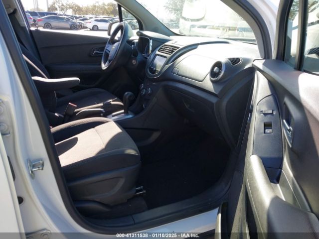 3GNCJNSB8GL128819 Chevrolet Trax 1ls