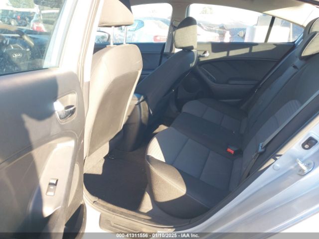 KNAFX4A69F5399547 KIA FORTE LX