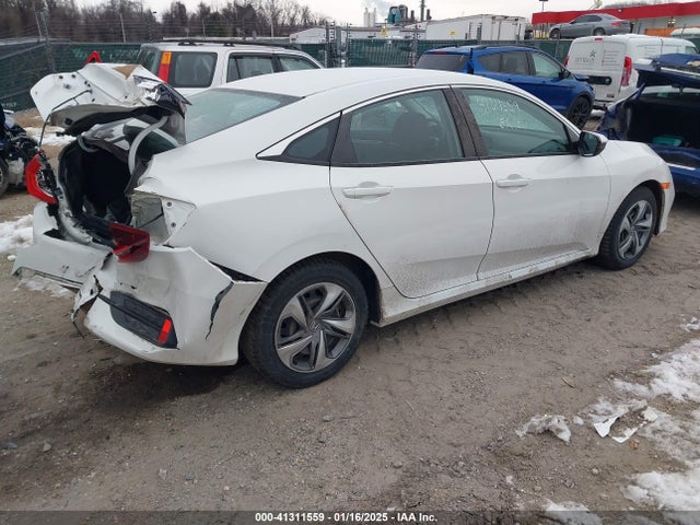 2019 HONDA CIVIC SEDAN 2HGFC2F66KH507512 Photo 3