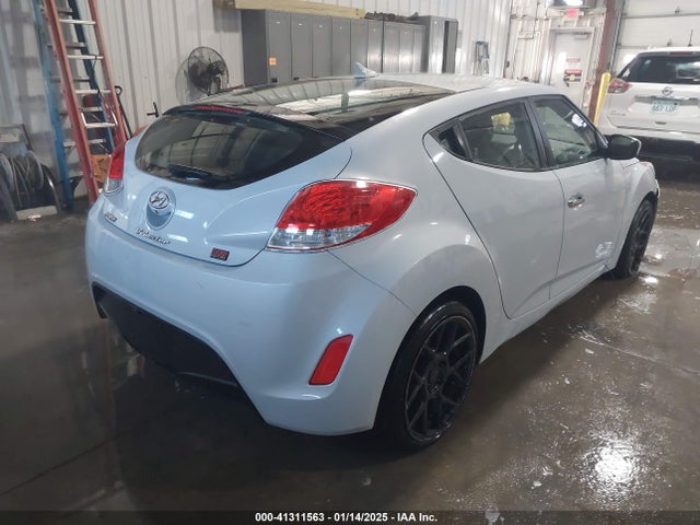 Hyundai Veloster Flex W/black 2014 KMHTC6AD6EU213961 Image 4