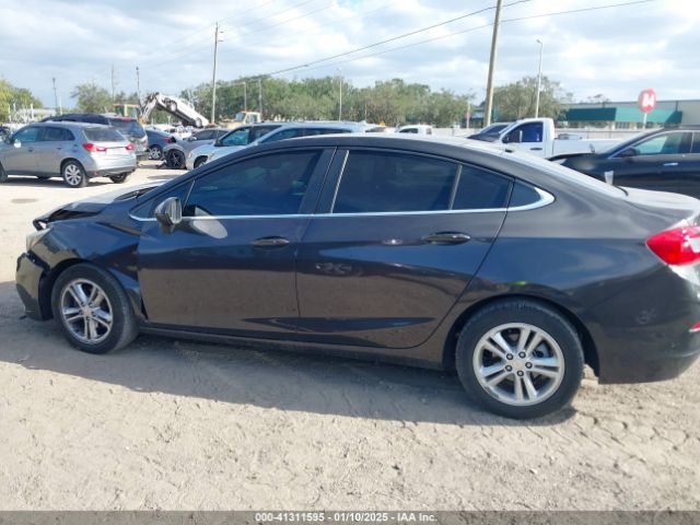 1G1BE5SM4H7228425 Chevrolet Cruze Lt Auto