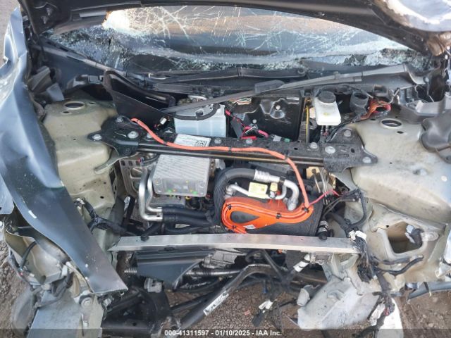 5YJ3E1EB7NF363497 Tesla Model 3 Long Range Dual Motor All-wheel Drive