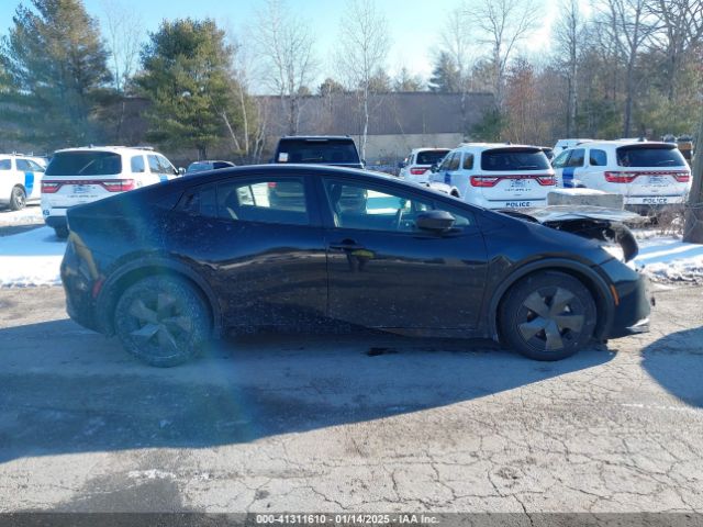 JTDADABU9R3011735 Toyota Prius Le Awd-e