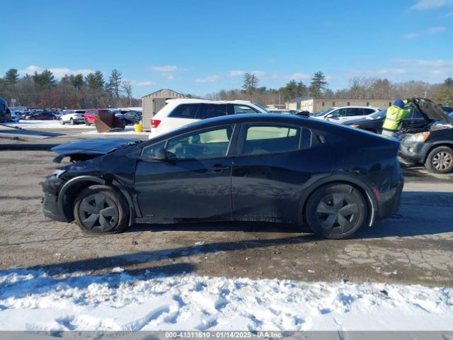 JTDADABU9R3011735 Toyota Prius Le Awd-e