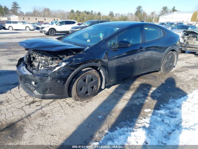 JTDADABU9R3011735 Toyota Prius Le Awd-e