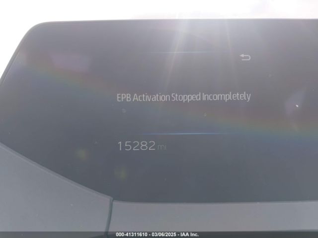 JTDADABU9R3011735 Toyota Prius Le Awd-e