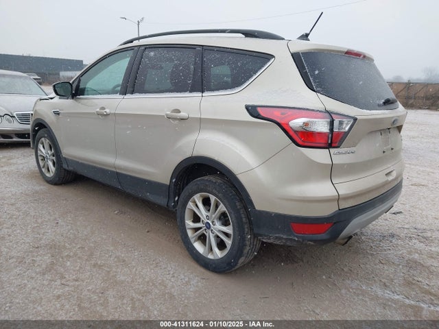 Ford ESCAPE SE 2018 1FMCU9GD7JUA90297 Image 3