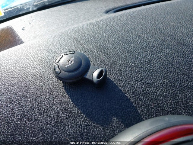 2008 MINI COOPER S CLUBMAN WMWMM33598TP88508 Photo 10