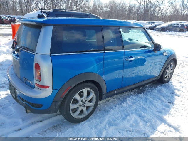 2008 MINI COOPER S CLUBMAN WMWMM33598TP88508 Photo 3