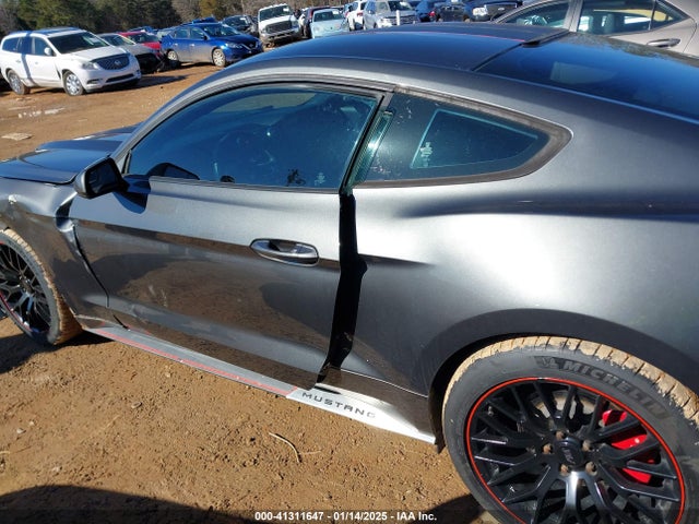 Ford Mustang V6 2017 1FA6P8AM2H5338767 Image 14