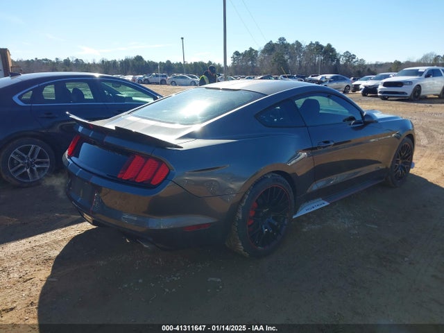 Ford Mustang V6 2017 1FA6P8AM2H5338767 Image 4