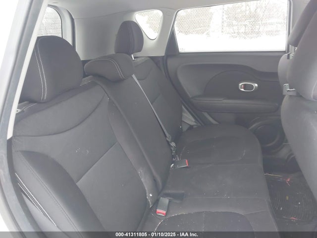 KIA Soul 2016 KNDJN2A25G7265855 Image 13
