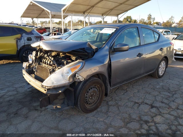 Nissan 2017 2017 3N1CN7AP8HL863892 Image 2