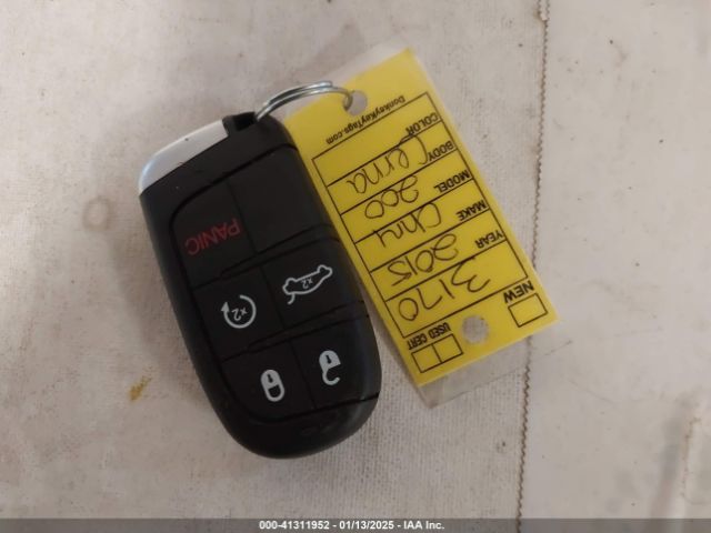 2015 CHRYSLER 200 1C3CCCAB2FN536714 Photo 10