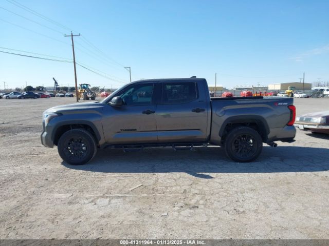 5TFLA5DB2PX075416 Toyota Tundra Sr5