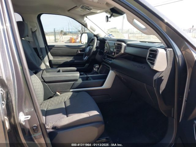 5TFLA5DB2PX075416 Toyota Tundra Sr5