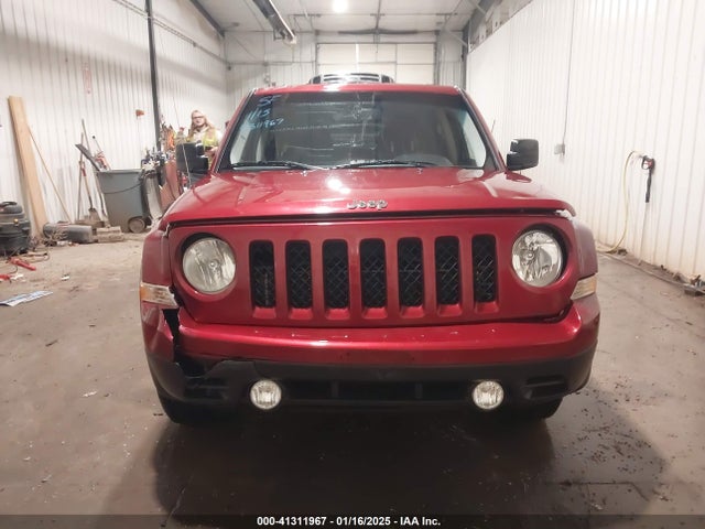 1C4NJRBB0GD782440 Jeep Patriot Sport