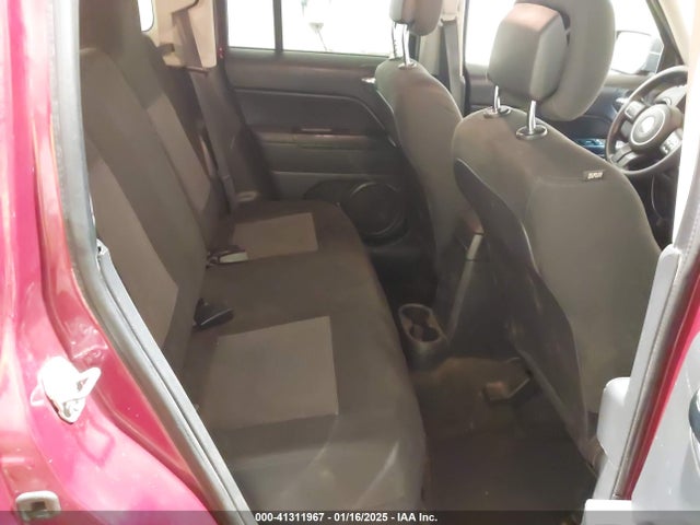 1C4NJRBB0GD782440 Jeep Patriot Sport