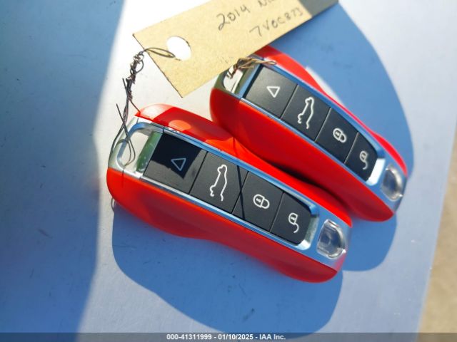 1N4AZ0CP6EC337903 Nissan LEAF S