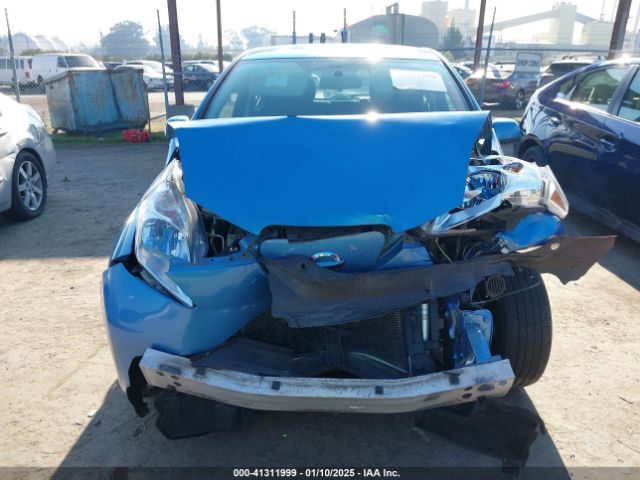 1N4AZ0CP6EC337903 Nissan LEAF S