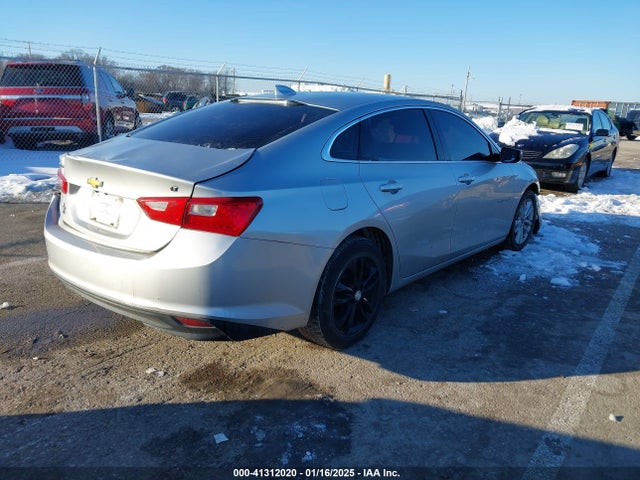 1G1ZD5ST7JF237057 Chevrolet MALIBU LT