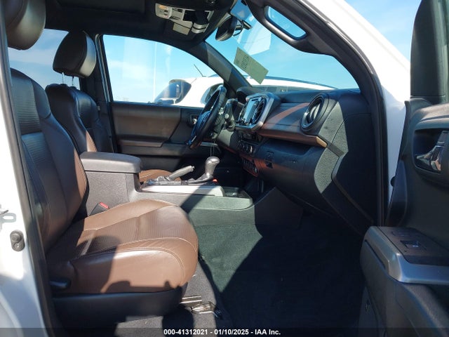 3TMGZ5AN2GM016493 Toyota Tacoma Limited