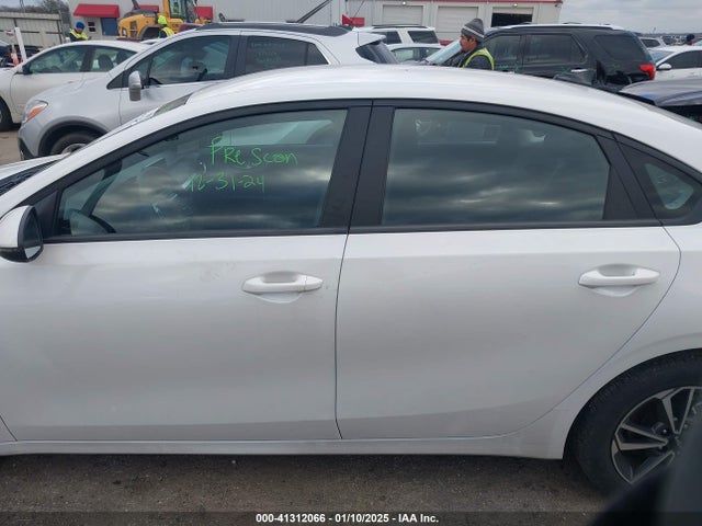 KIA Forte Lxs 2023 3KPF24AD8PE637765 Image 15