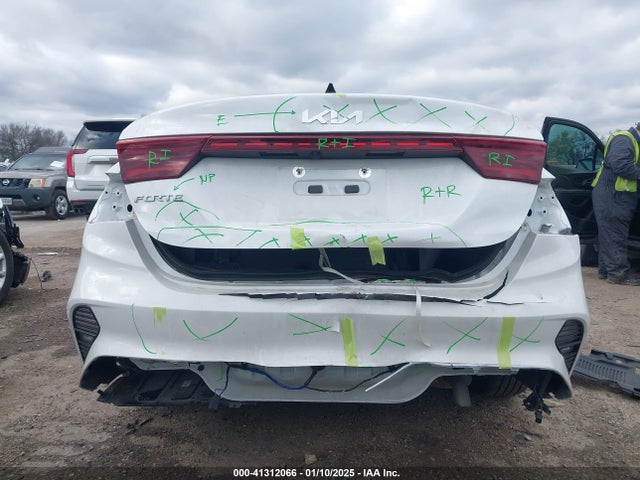 KIA Forte Lxs 2023 3KPF24AD8PE637765 Image 6