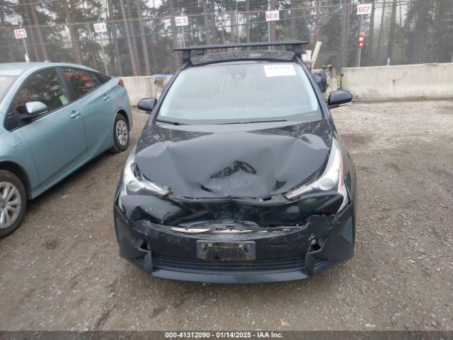 JTDKARFU5G3519204 Toyota Prius Four