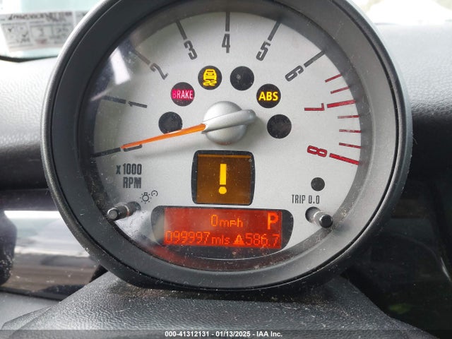 2011 MINI COOPER S WMWSV3C56BTY12176 Photo 6