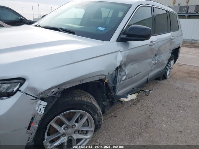 1C4RJKAG1P8808090 Jeep Grand Cherokee L Laredo 4x4