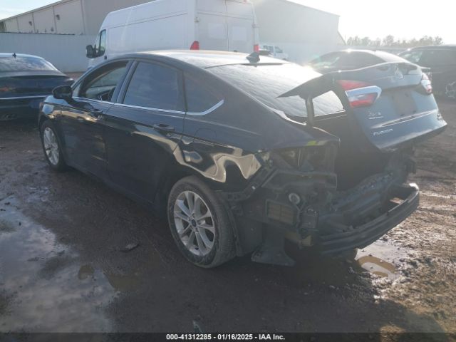 3FA6P0HD4KR161117 Ford FUSION SE