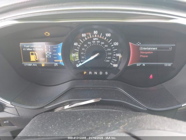 3FA6P0HD4KR161117 Ford FUSION SE