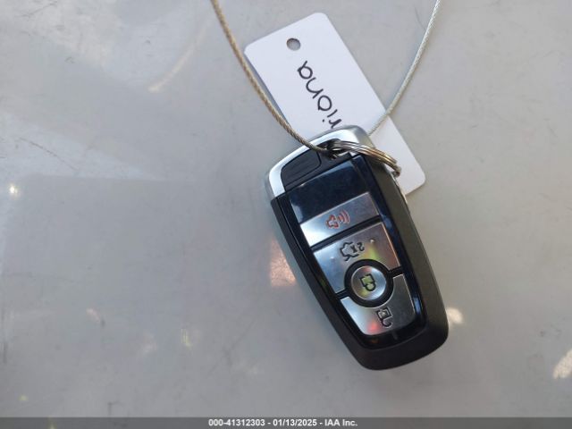 3FA6P0UU0JR204324 Ford Fusion Hybrid S