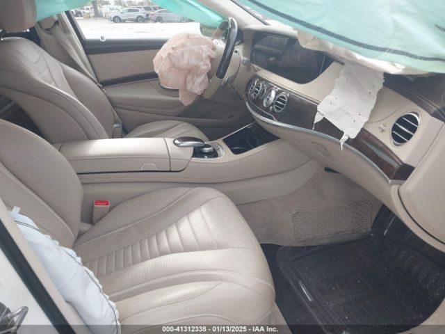 2019 MERCEDES-BENZ S 560 WDDUG8DB3KA433869 Photo 4