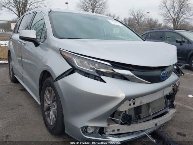 2022 TOYOTA SIENNA 5TDYRKEC1NS103519