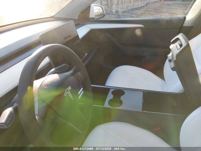 2024 TESLA MODEL Y 7SAYGDED5RF010087 Photo 6